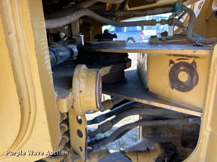 image for item DP8530 1996 Caterpillar  924F wheel loader