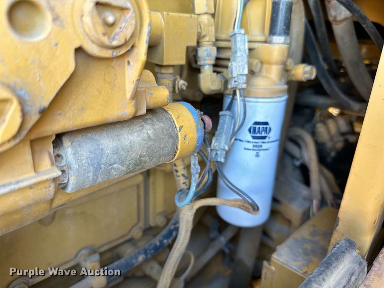 image for item DP8530 1996 Caterpillar  924F wheel loader