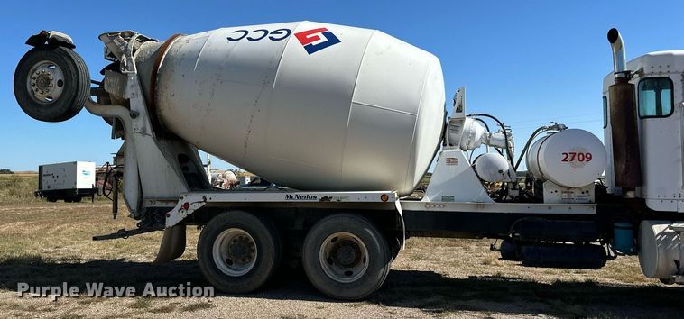 image for item DP8533 2002 Kenworth  W900 ready mix truck