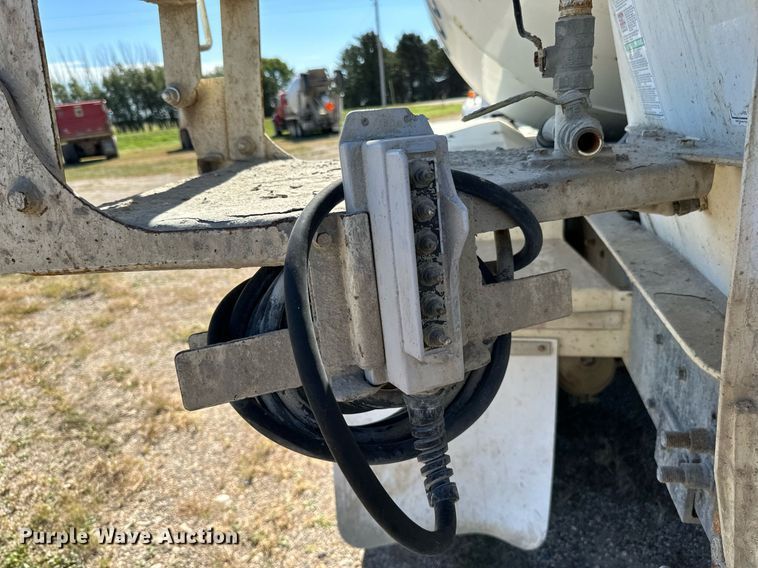 image for item DP8533 2002 Kenworth  W900 ready mix truck