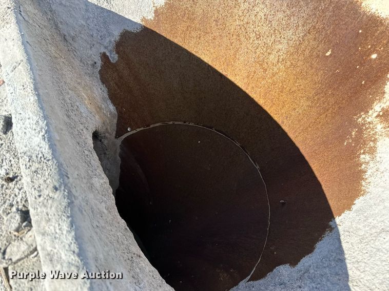 image for item DP8533 2002 Kenworth  W900 ready mix truck