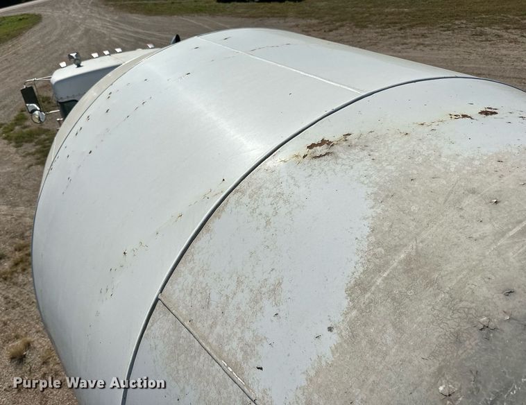 image for item DP8533 2002 Kenworth  W900 ready mix truck