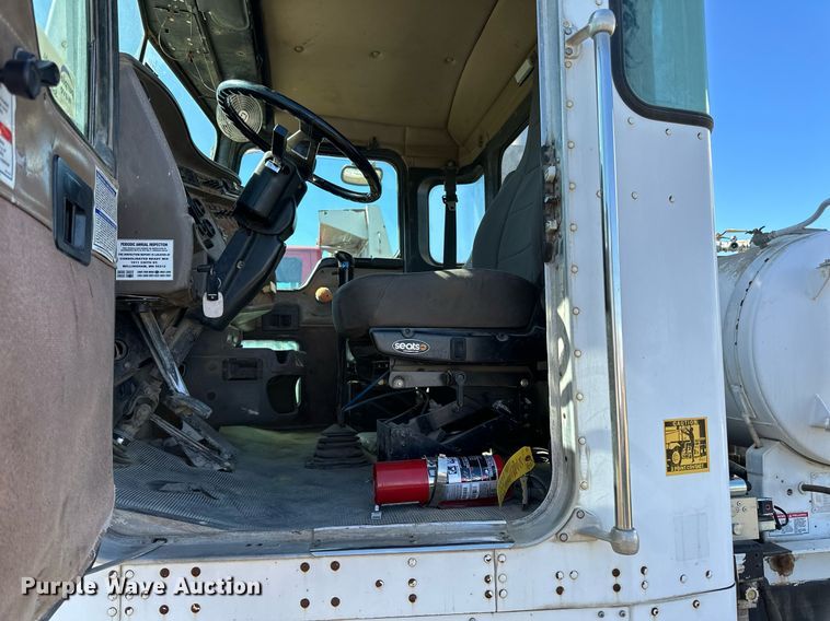 image for item DP8533 2002 Kenworth  W900 ready mix truck