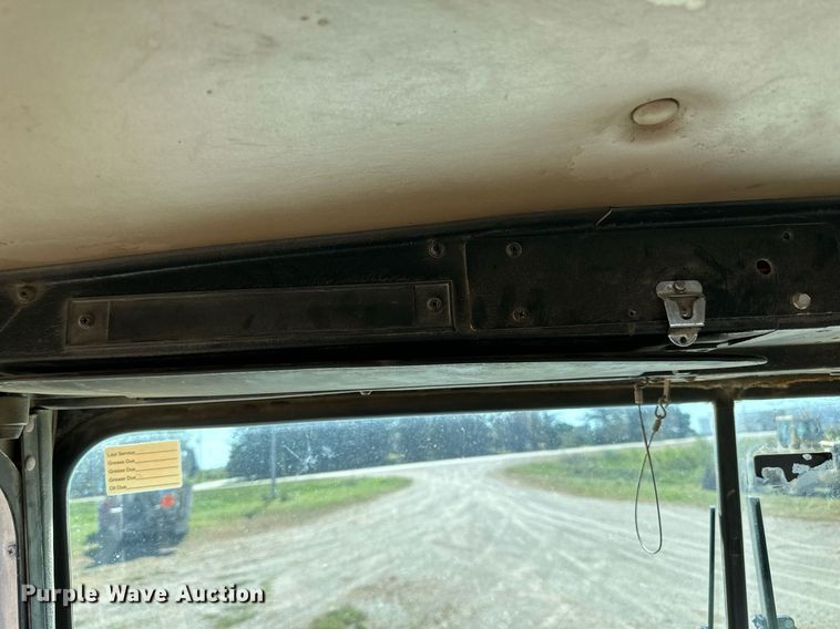 image for item DP8533 2002 Kenworth  W900 ready mix truck