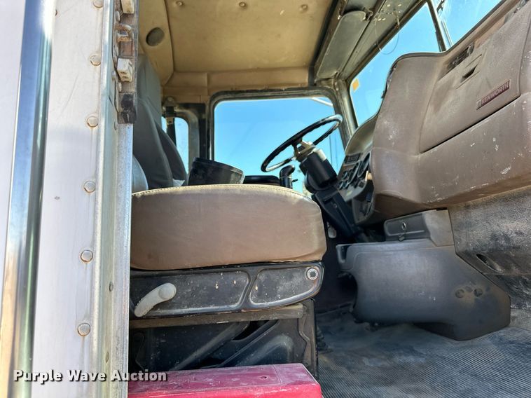 image for item DP8533 2002 Kenworth  W900 ready mix truck