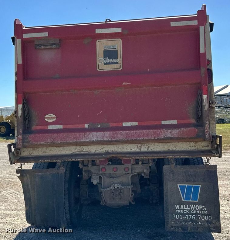 image for item DP8534 2007 Sterling  LT9513 dump truck