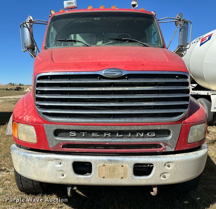 image for item DP8534 2007 Sterling  LT9513 dump truck