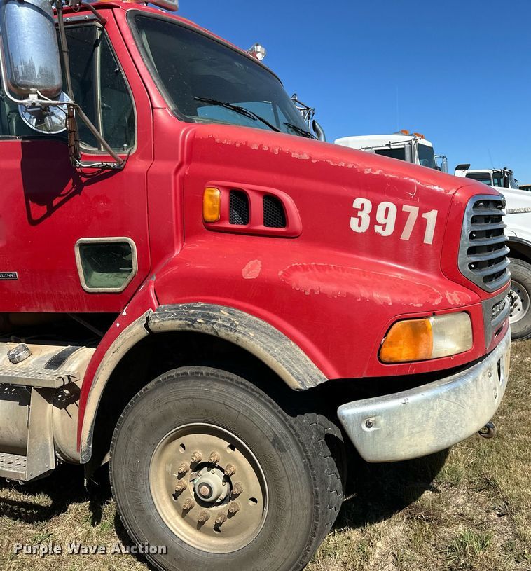 image for item DP8534 2007 Sterling  LT9513 dump truck