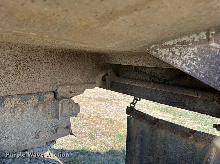 image for item DP8534 2007 Sterling  LT9513 dump truck