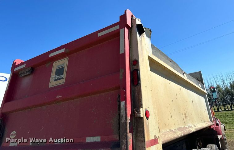 image for item DP8534 2007 Sterling  LT9513 dump truck