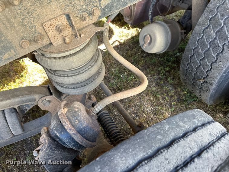 image for item DP8534 2007 Sterling  LT9513 dump truck