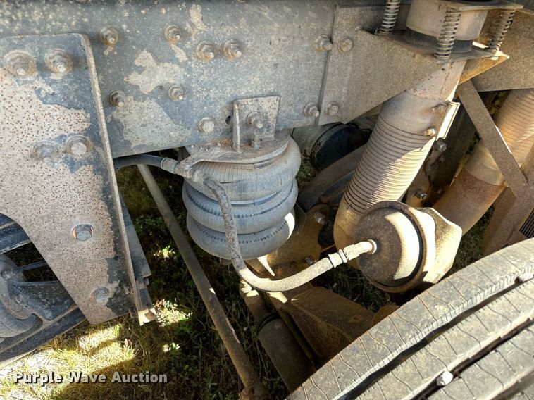 image for item DP8534 2007 Sterling  LT9513 dump truck