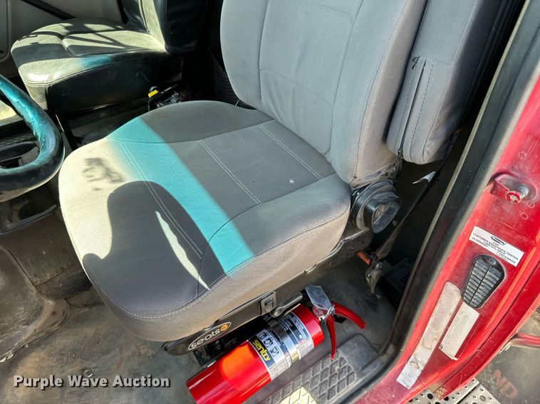 image for item DP8534 2007 Sterling  LT9513 dump truck