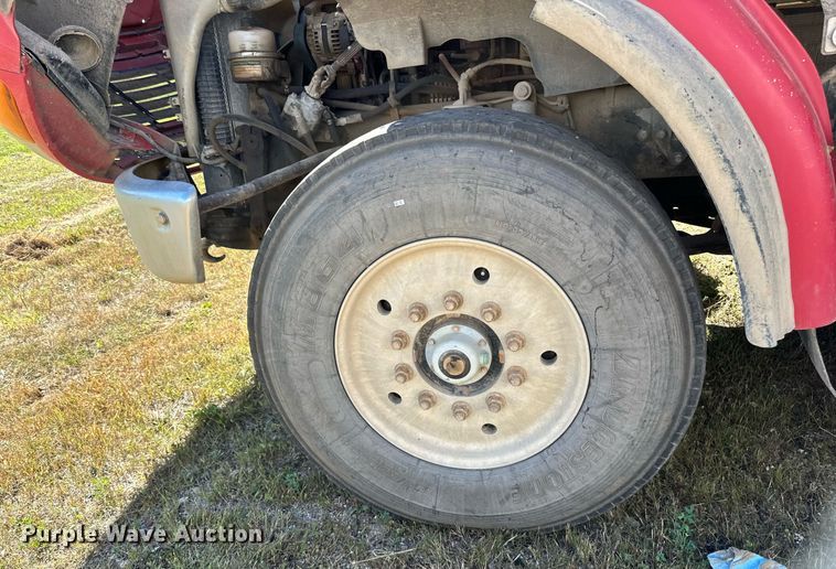 image for item DP8534 2007 Sterling  LT9513 dump truck