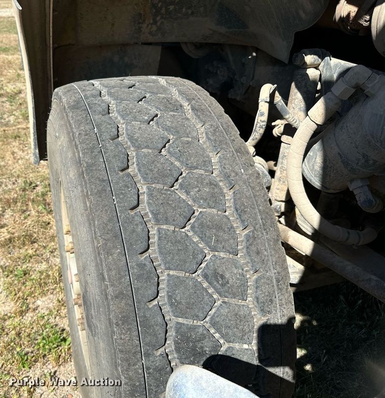 image for item DP8534 2007 Sterling  LT9513 dump truck