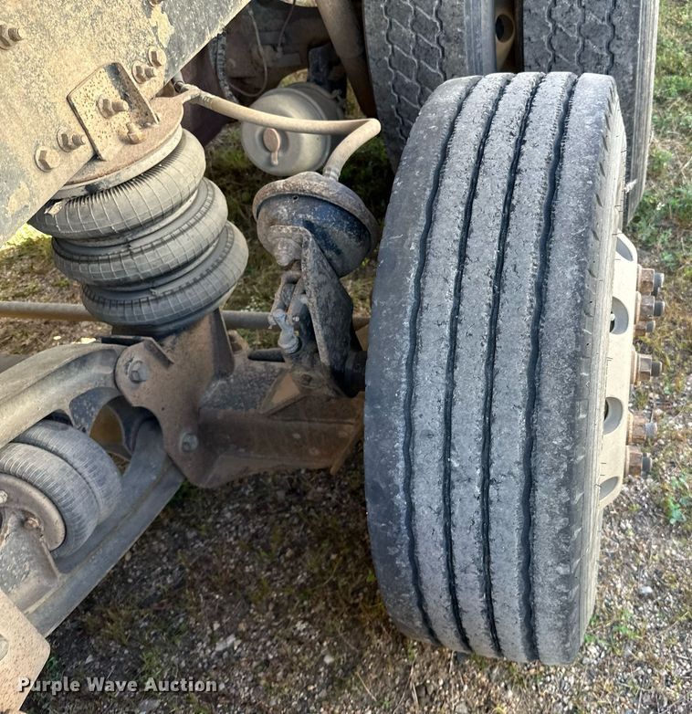 image for item DP8534 2007 Sterling  LT9513 dump truck