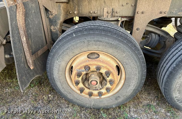 image for item DP8534 2007 Sterling  LT9513 dump truck