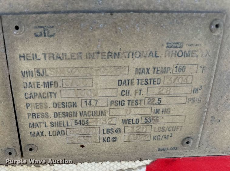 image for item DP8537 2004 Heil pneumatic dry bulk trailer