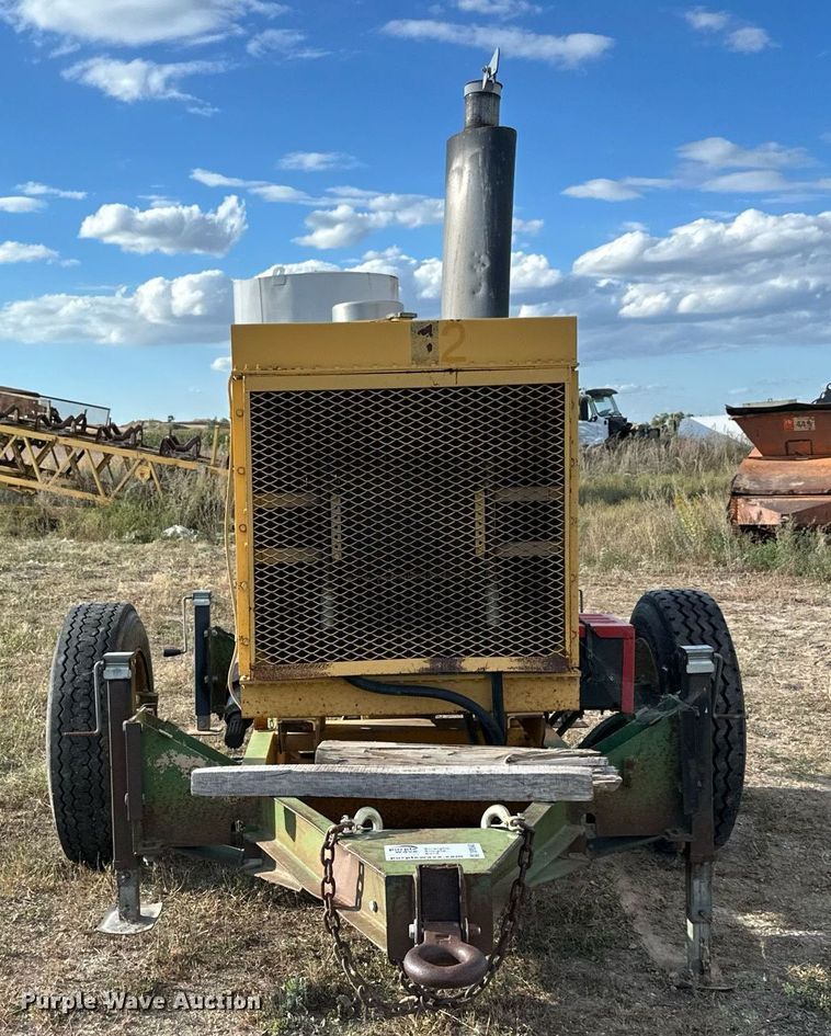 image for item DP8540 2001 John Deere  power unit 