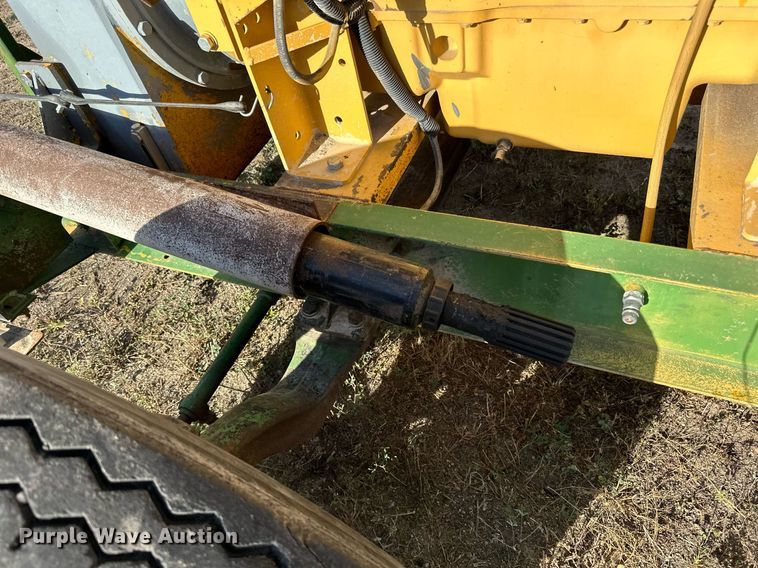 image for item DP8540 2001 John Deere  power unit 