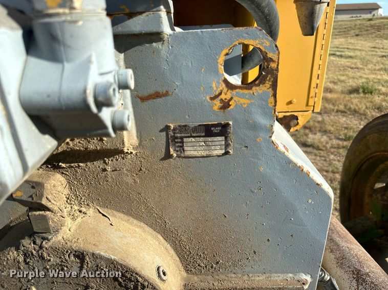 image for item DP8540 2001 John Deere  power unit 