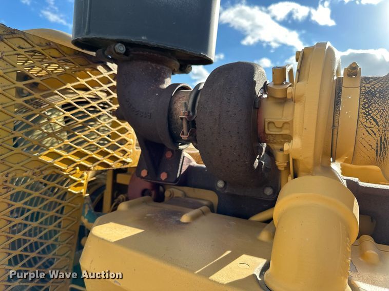 image for item DP8540 2001 John Deere  power unit 