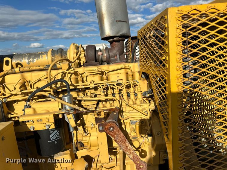 image for item DP8540 2001 John Deere  power unit 