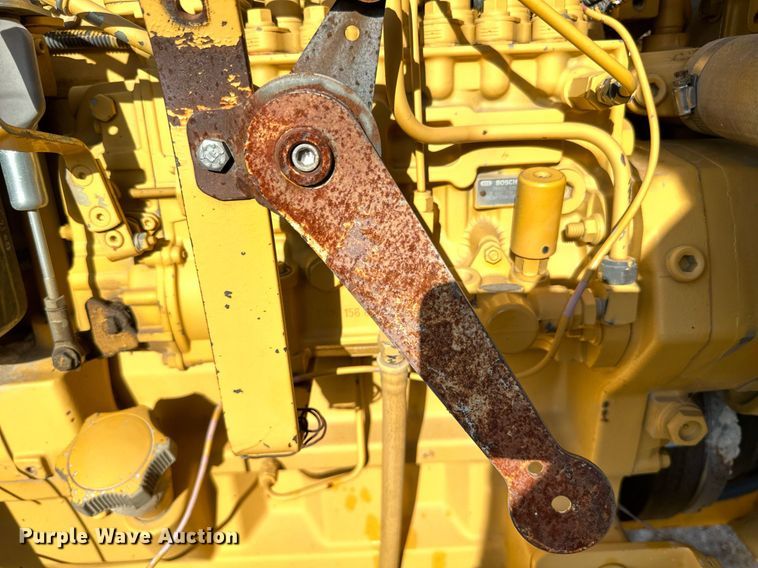 image for item DP8540 2001 John Deere  power unit 