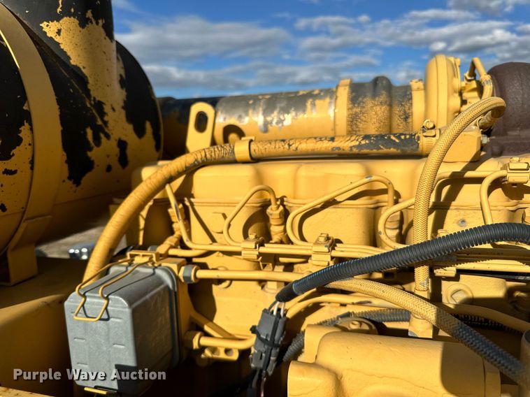 image for item DP8540 2001 John Deere  power unit 