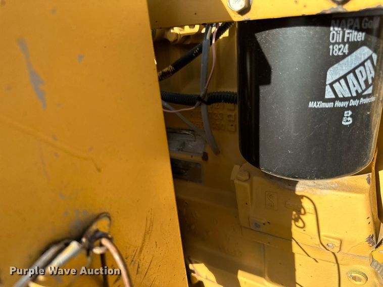 image for item DP8540 2001 John Deere  power unit 