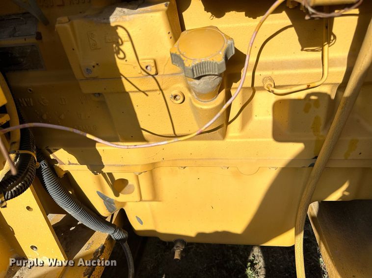 image for item DP8540 2001 John Deere  power unit 