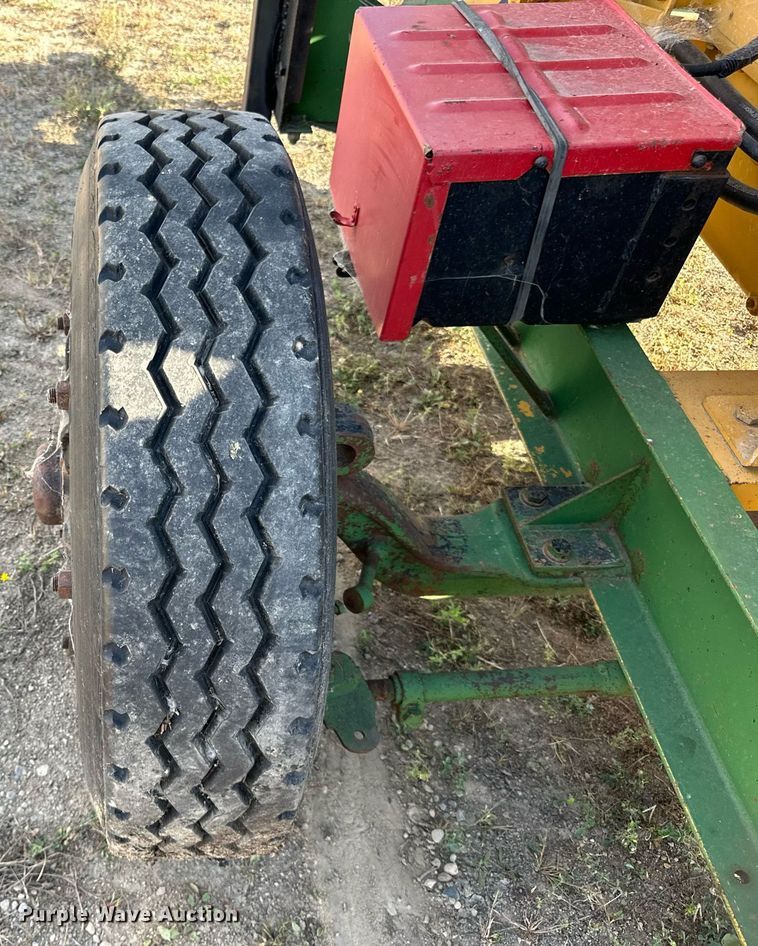 image for item DP8540 2001 John Deere  power unit 