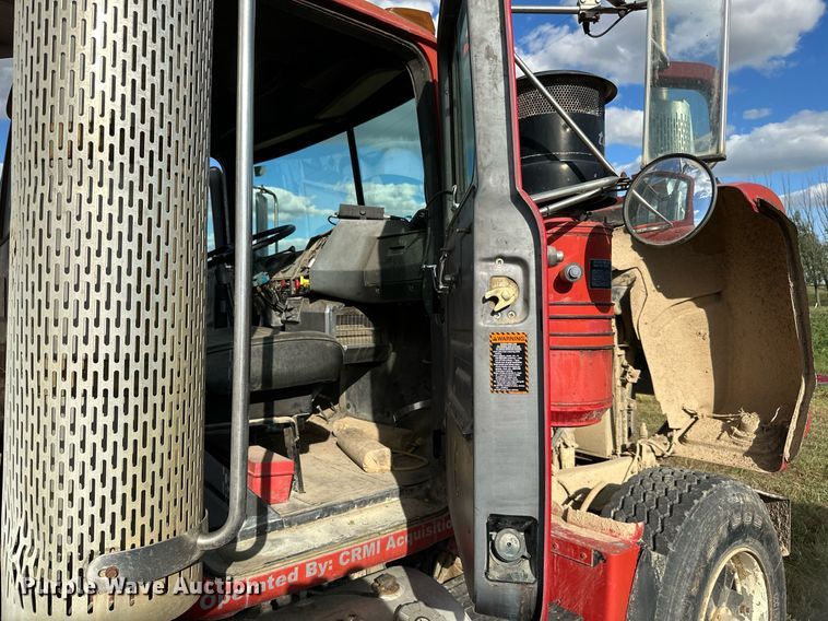 image for item DP8542 1990 Mack RD690S dump truck