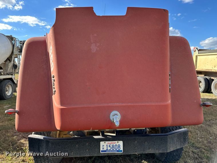 image for item DP8542 1990 Mack RD690S dump truck