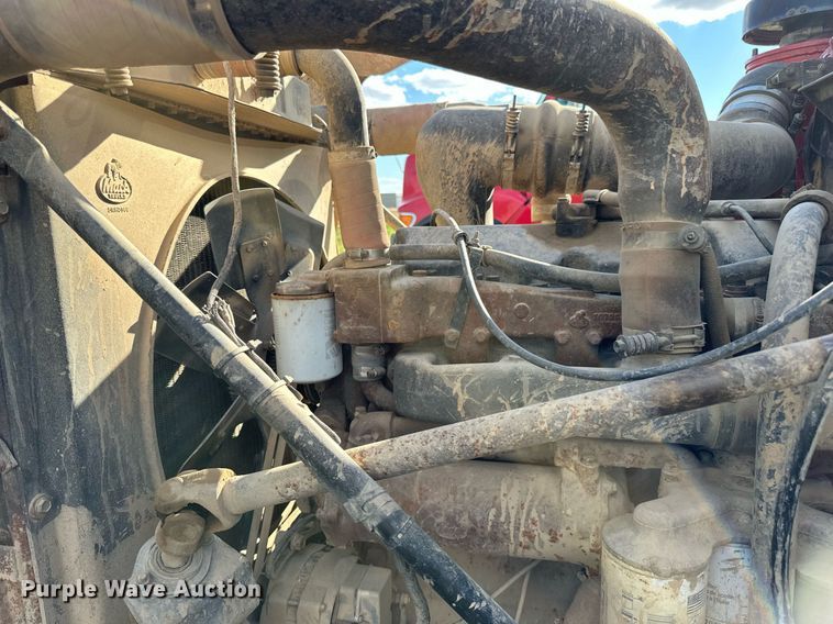 image for item DP8542 1990 Mack RD690S dump truck