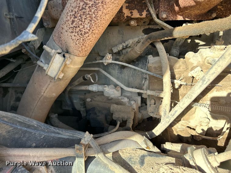 image for item DP8542 1990 Mack RD690S dump truck