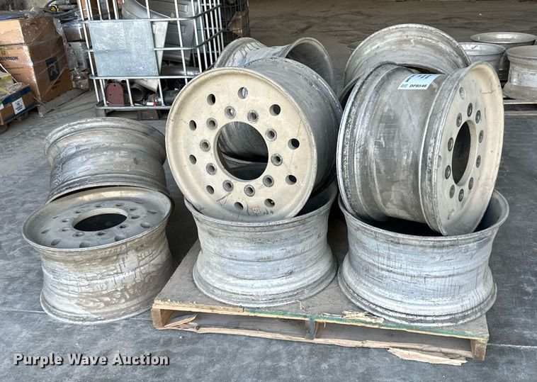 image for item DP8546 Wheels and tires 