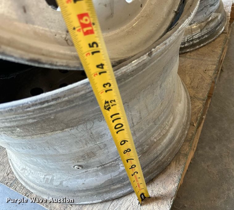 image for item DP8546 Wheels and tires 