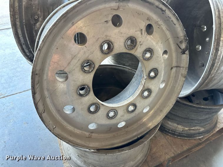 image for item DP8546 Wheels and tires 