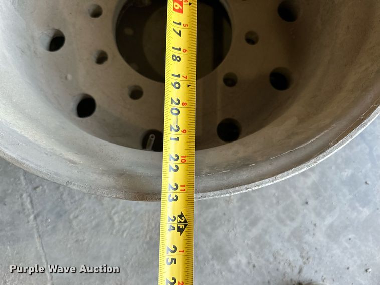 image for item DP8546 Wheels and tires 