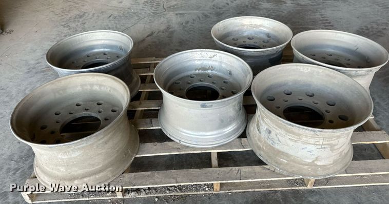 image for item DP8546 Wheels and tires 