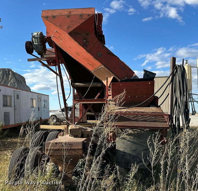 image for item DP8552 1962 jaw crushing plant