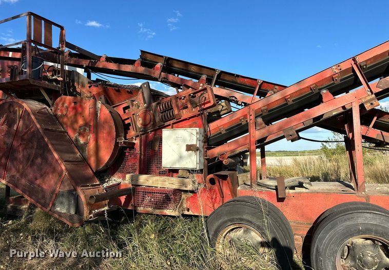 image for item DP8552 1962 jaw crushing plant