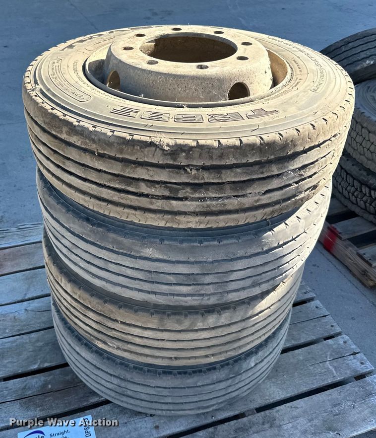 image for item DP8553 (4)  wheels and tires