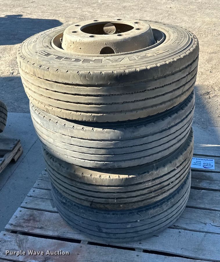 image for item DP8553 (4)  wheels and tires