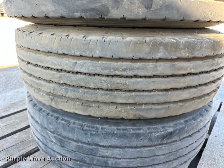 image for item DP8553 (4)  wheels and tires