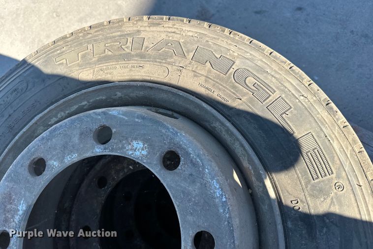 image for item DP8553 (4)  wheels and tires