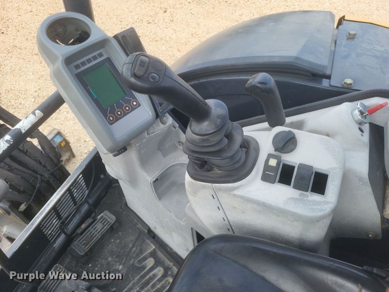 image for item DQ3678 2016 John Deere  35G mini excavator