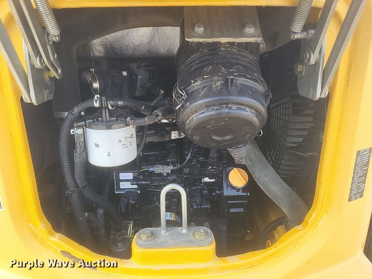 image for item DQ3678 2016 John Deere  35G mini excavator