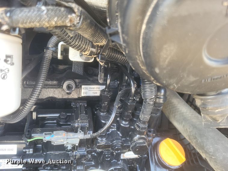 image for item DQ3678 2016 John Deere  35G mini excavator